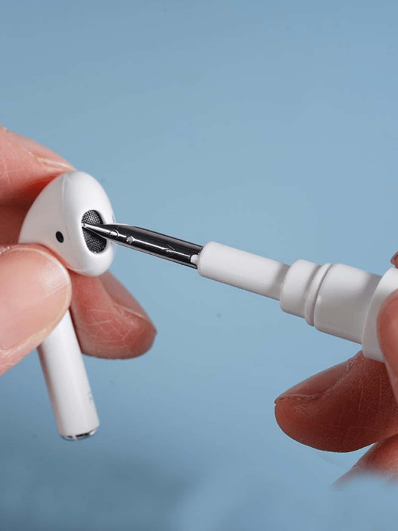 3-In-1 Wireless Earphone Cleaning Kit - Perfect