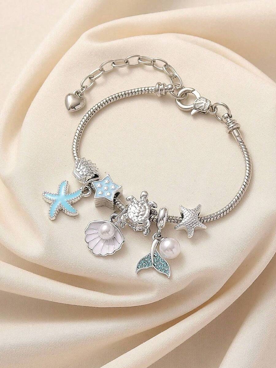 Women's Adjustable Everyday Bracelet With Gold Rhinestone Bow, Heart & Lollipop Beaded Decor